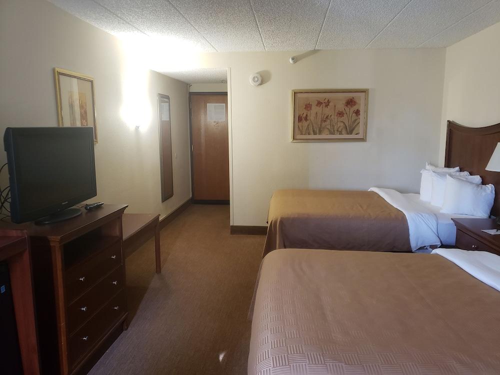 Tulsa Square Hotel Central, I-44 By Oyo المظهر الخارجي الصورة