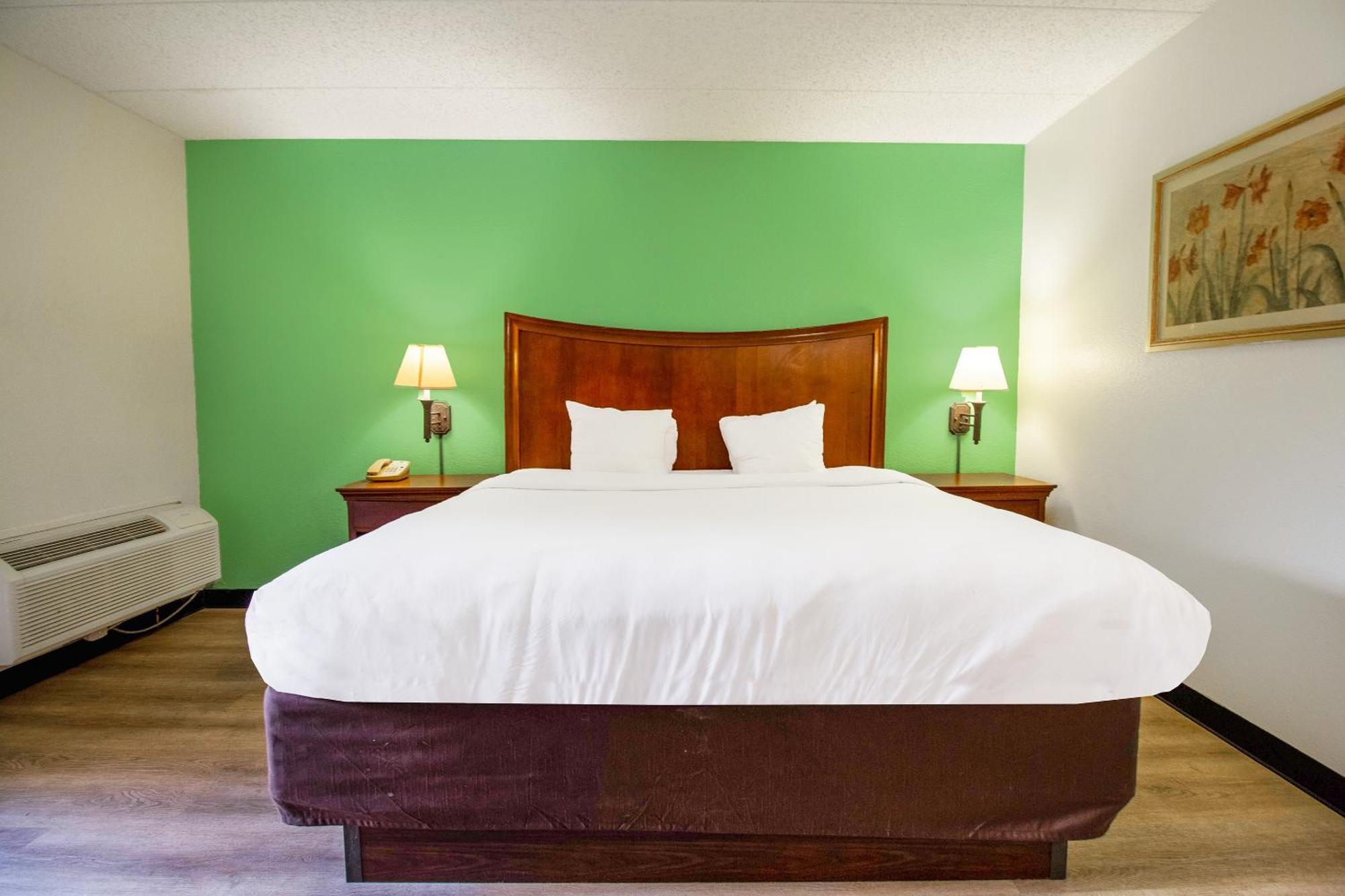 Tulsa Square Hotel Central, I-44 By Oyo المظهر الخارجي الصورة